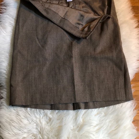 Ann Taylor LOFT Petites Wool Pencil Skirt 4P - Picture 4 of 6